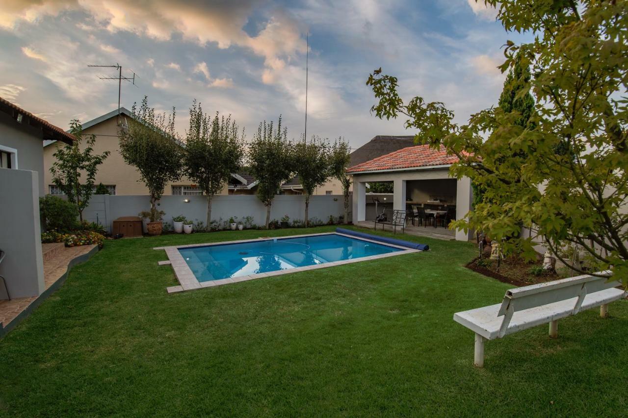 Angelica Guest House Boksburg Exterior foto