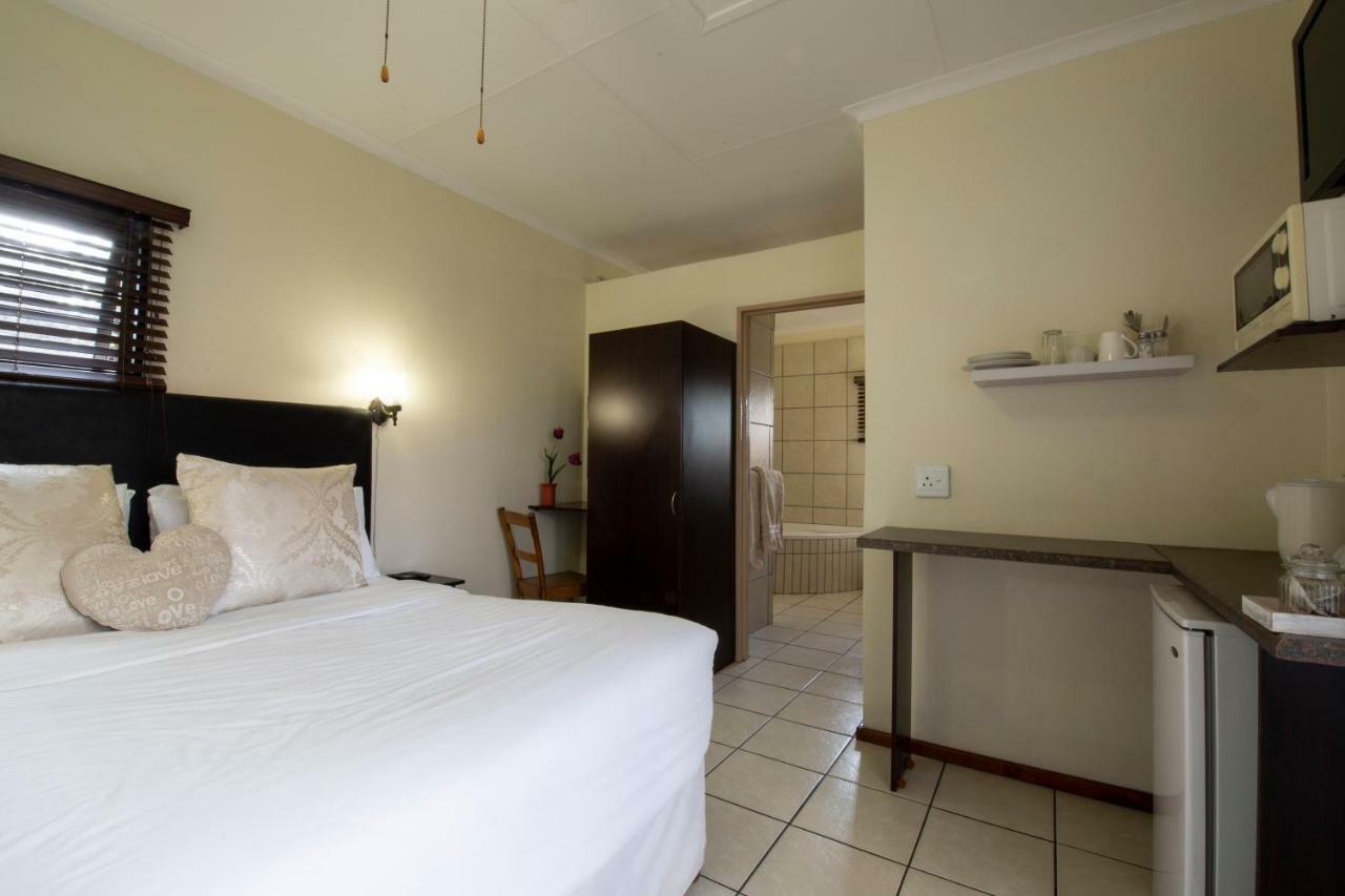 Angelica Guest House Boksburg Exterior foto